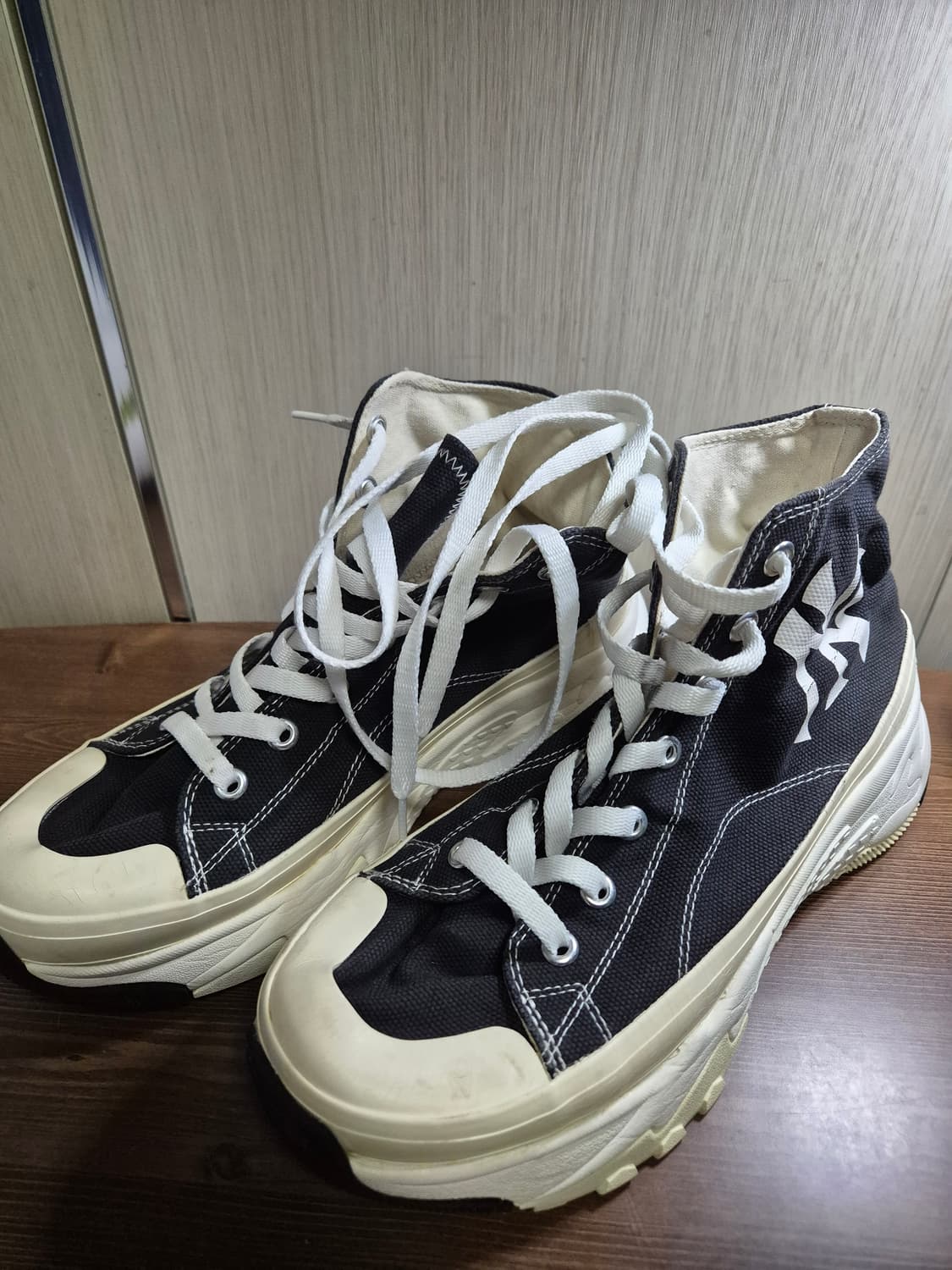 MLB 청키 하이탑 스니커즈 블랙 270 상품이미지1