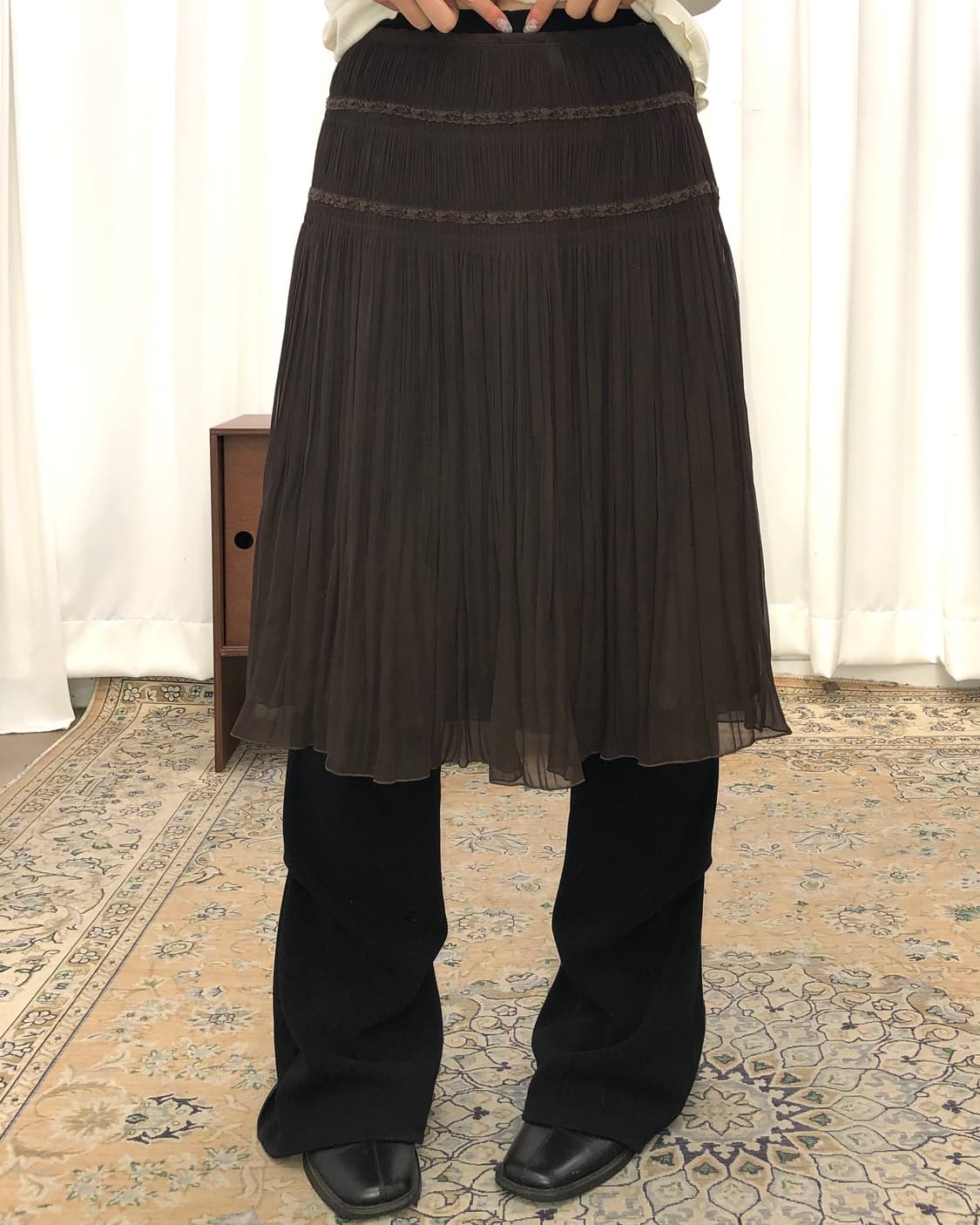 브라운 플리츠 미디 스커트 상품이미지1