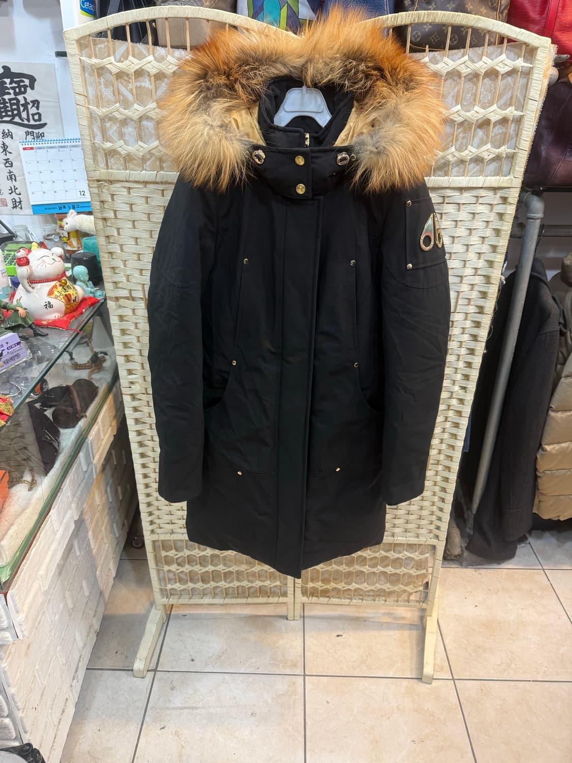 55 정품 무스너클 그랜드 메티스 롱 패딩 블랙골드 팝니다 상품이미지1