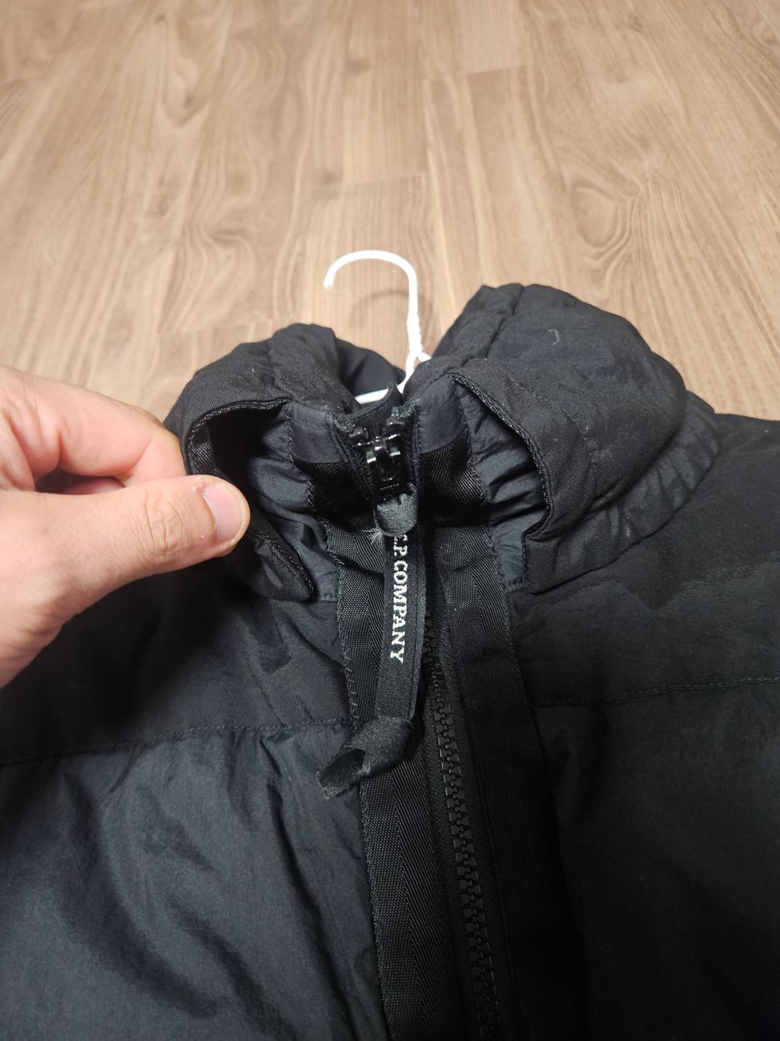 cp컴퍼니 타일론 패딩 46 상품이미지4