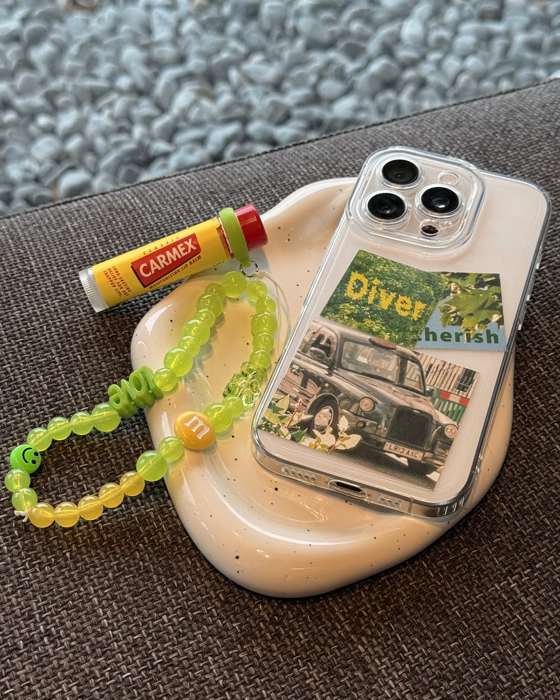 gesumchure 키치 비즈 립밤 키링 💛 (립밤 랜덤 배송) 상품이미지1