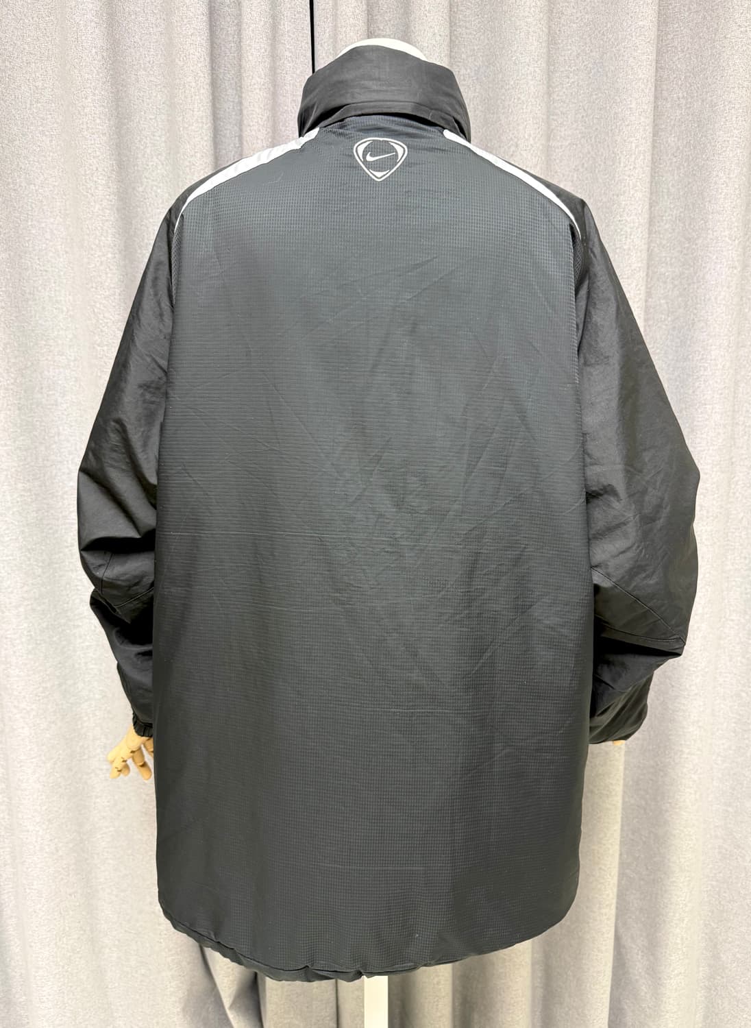 나이키 nike 스우스 블랙 바람막이 상품이미지2