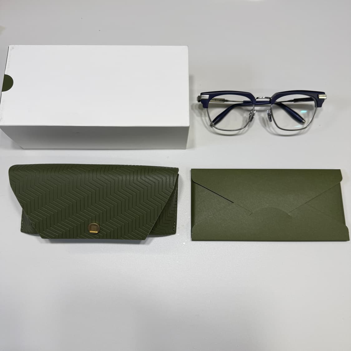 아코니 허블 하금테 안경 상품이미지1