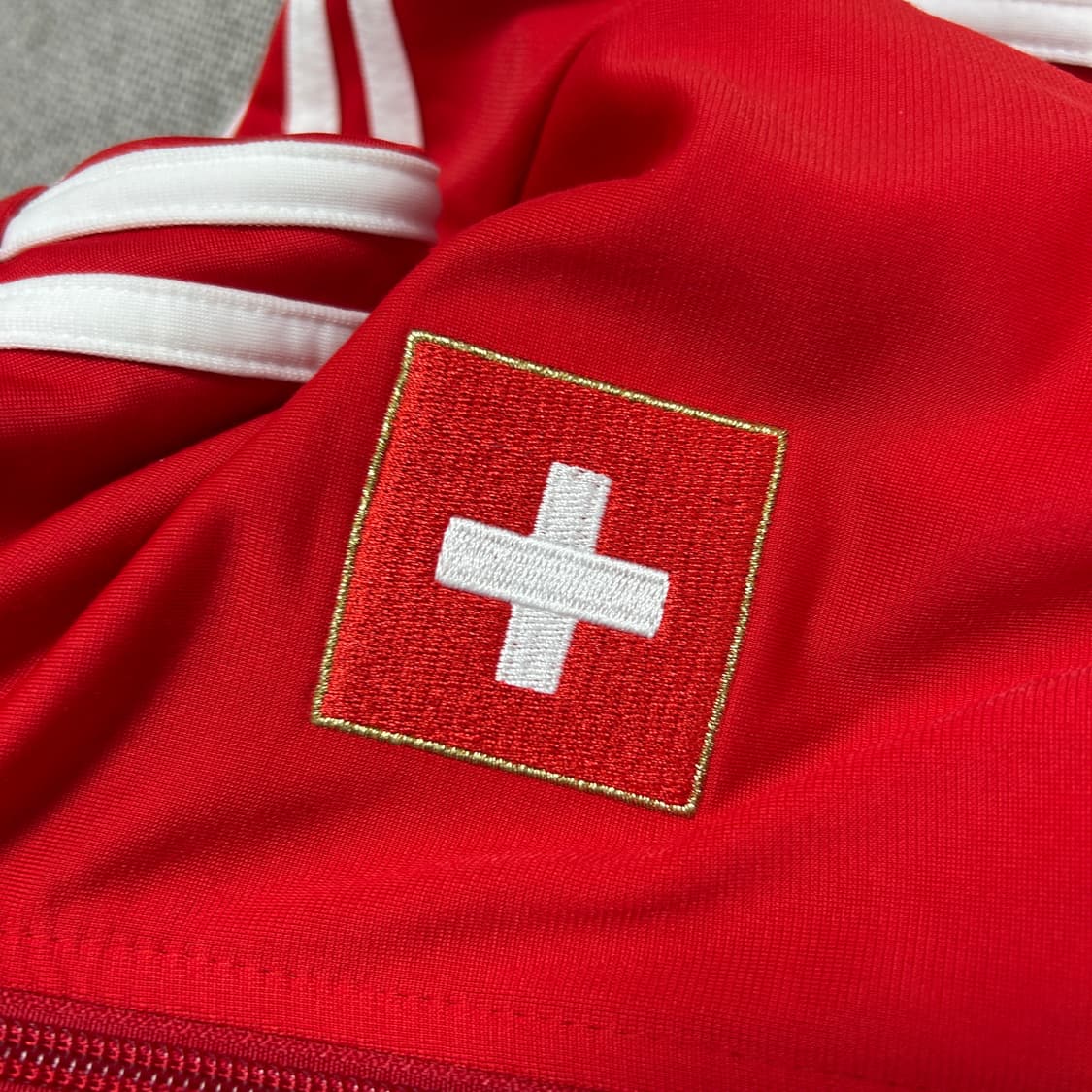 아디다스 우먼스 스위스 트랙탑 져지(85) 상품이미지5