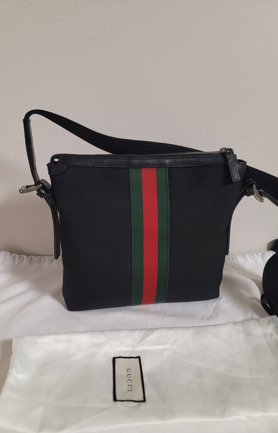 구찌가방,크로스백숄더백(디올펜디샤넬프라다셀린느버버리고야드루이비통발렌시아가 상품이미지2