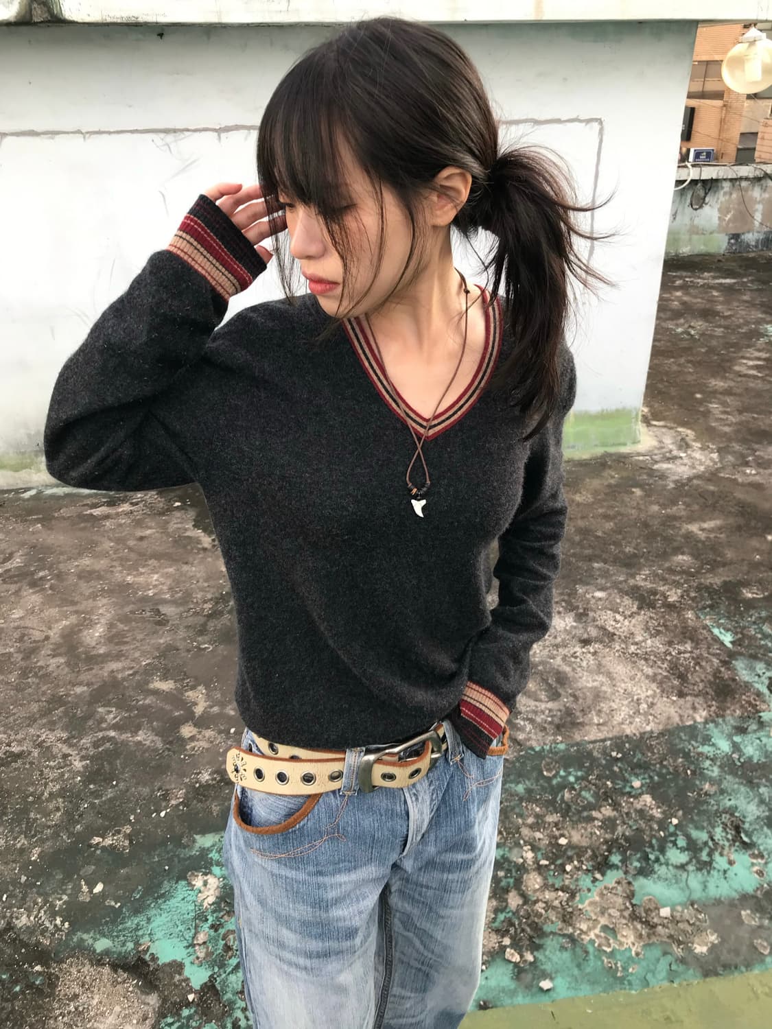 시슬리 브이넥 니트 상품이미지3