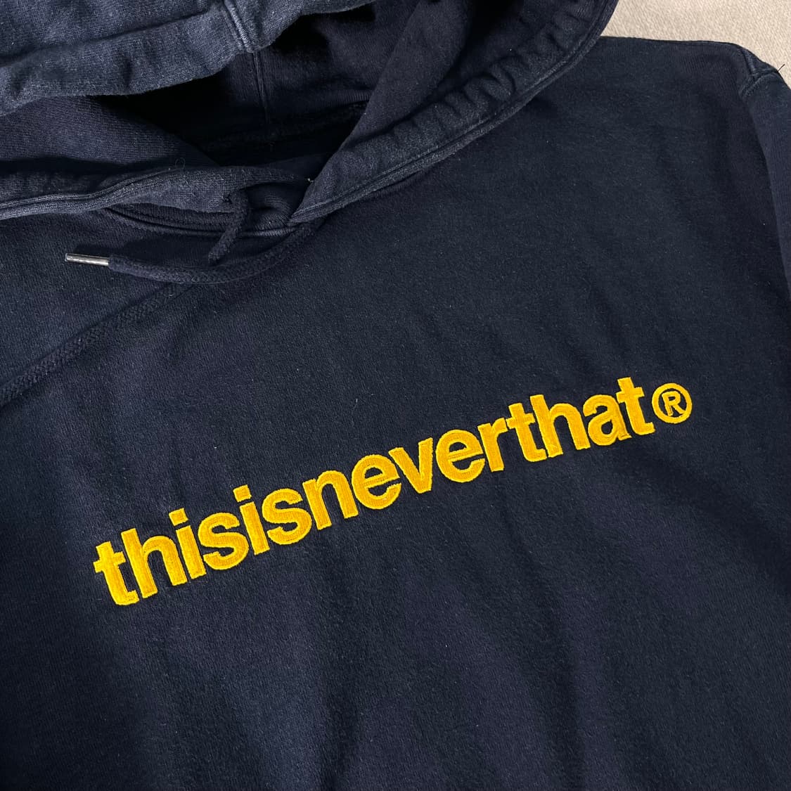 95 디스이즈네버댓 빅로고 후드티 상품이미지2