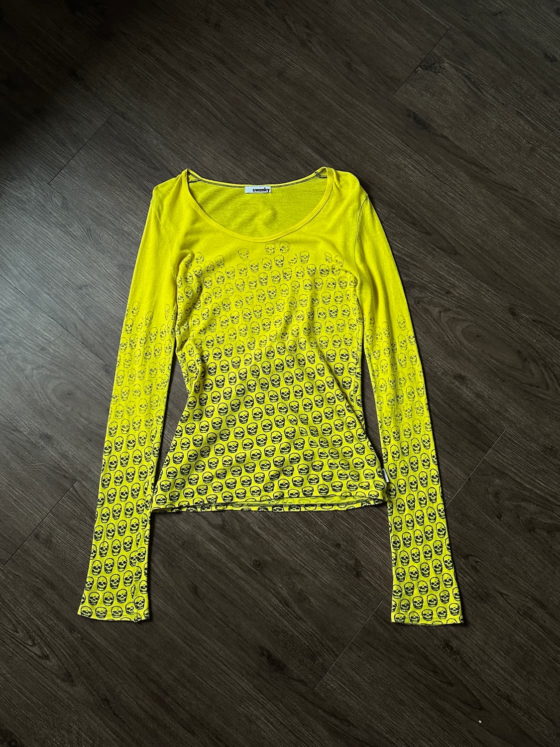 Swanky 스컬 그라데이션 롱 슬리브 상품이미지7