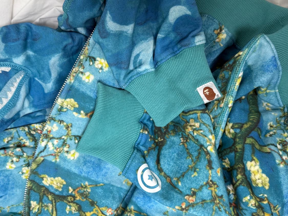 베이프 반고흐 뮤지엄 후드집업 블루 상품이미지4