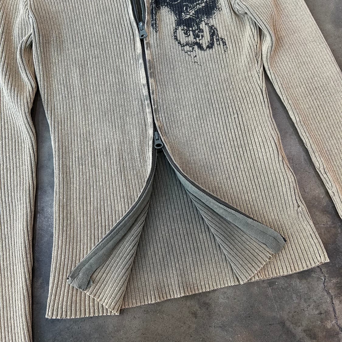 아비렉스 아카이브 그런지 집업 상품이미지5