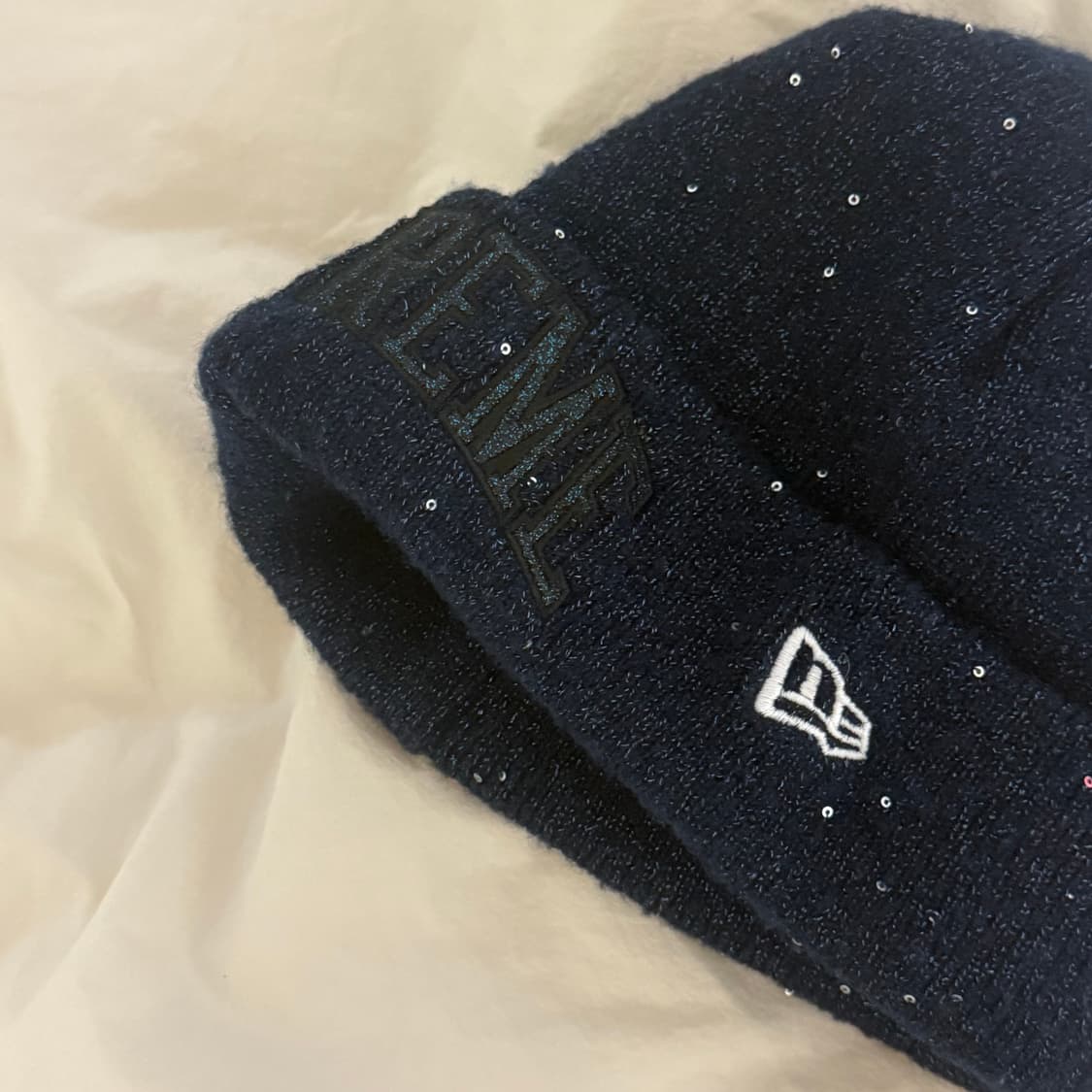 슈프림 뉴에라 메탈릭 아크 비니 네이비 상품이미지5