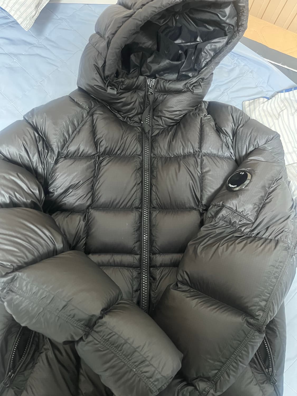cp 컴퍼니 디디쉘 후드 퀄티드 다운 자켓 블랙 46 상품이미지2
