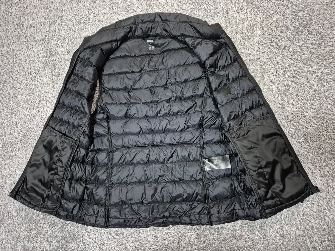 유니클로 여성 경량 다운 패딩 조끼 M 상품이미지6
