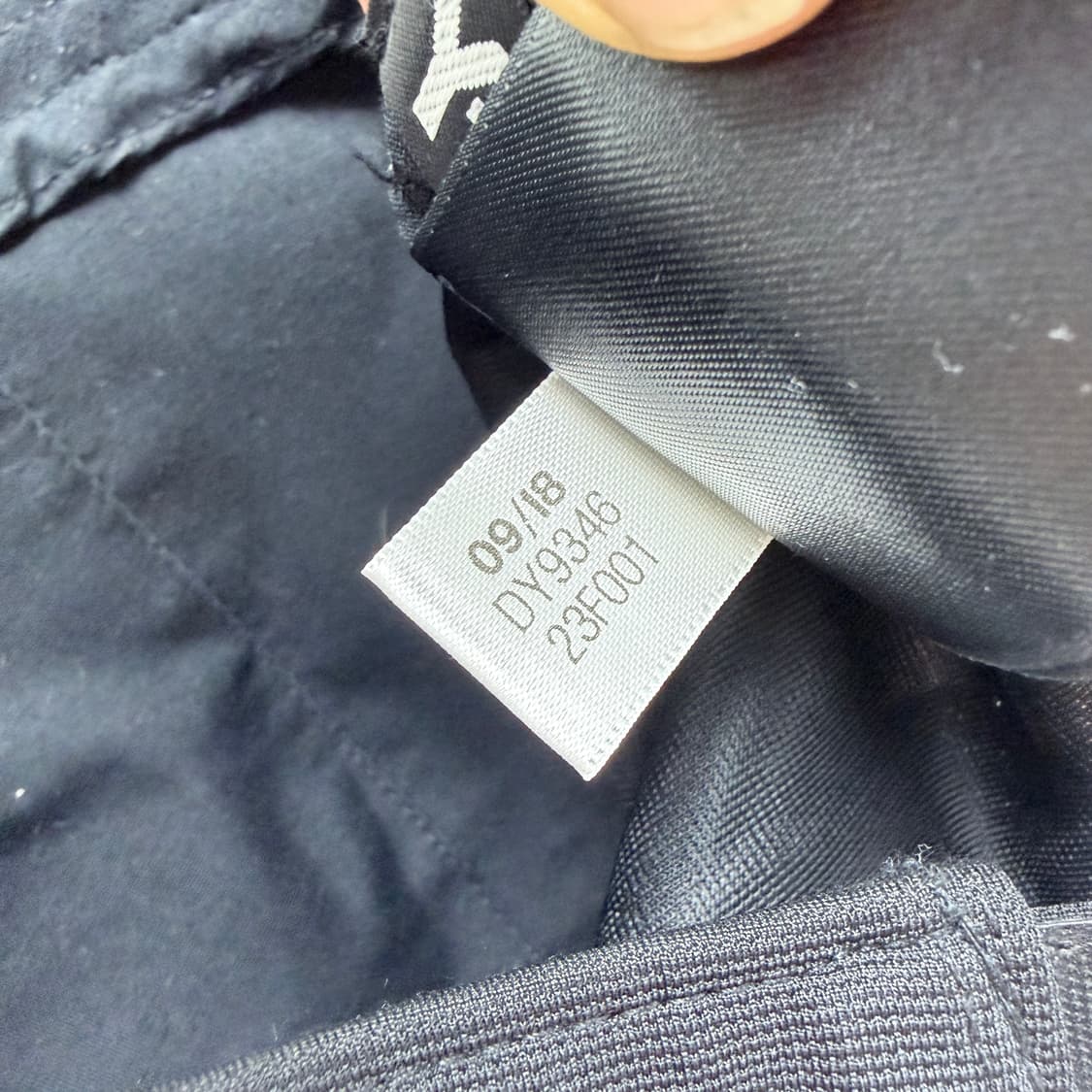 아디다스 Y-3 요지야마모토 음각로고 볼캡 상품이미지4