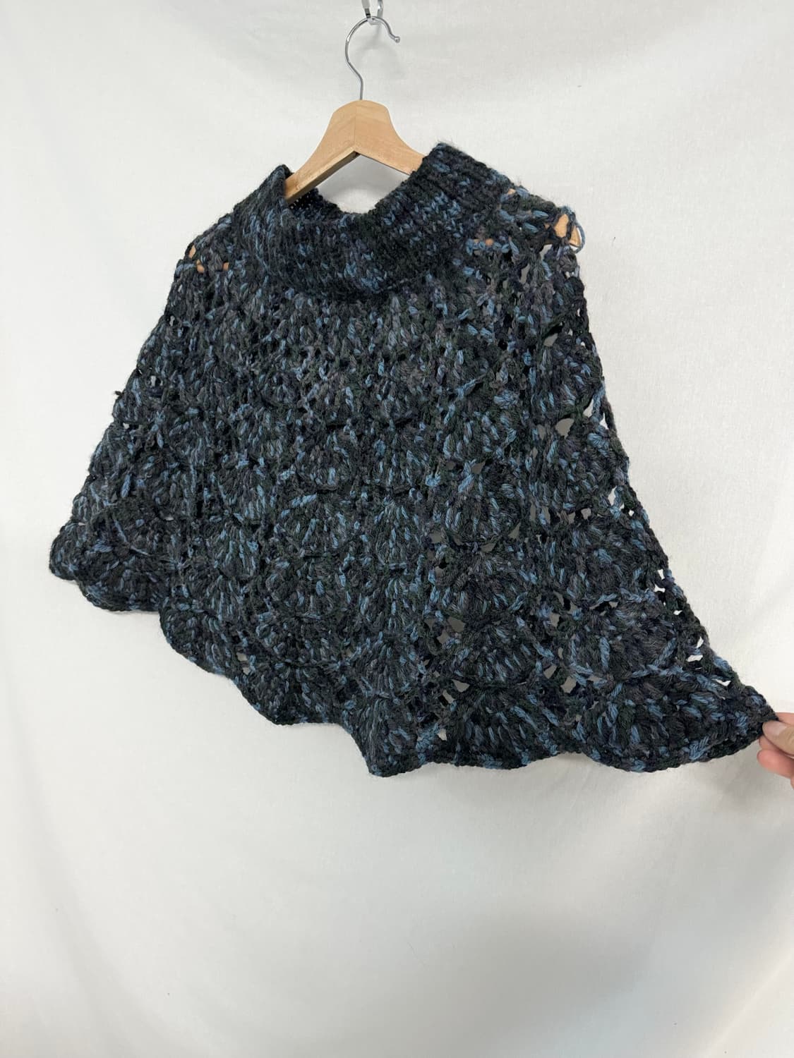 핸드메이드 하프 넥 니트 케이프 상품이미지5