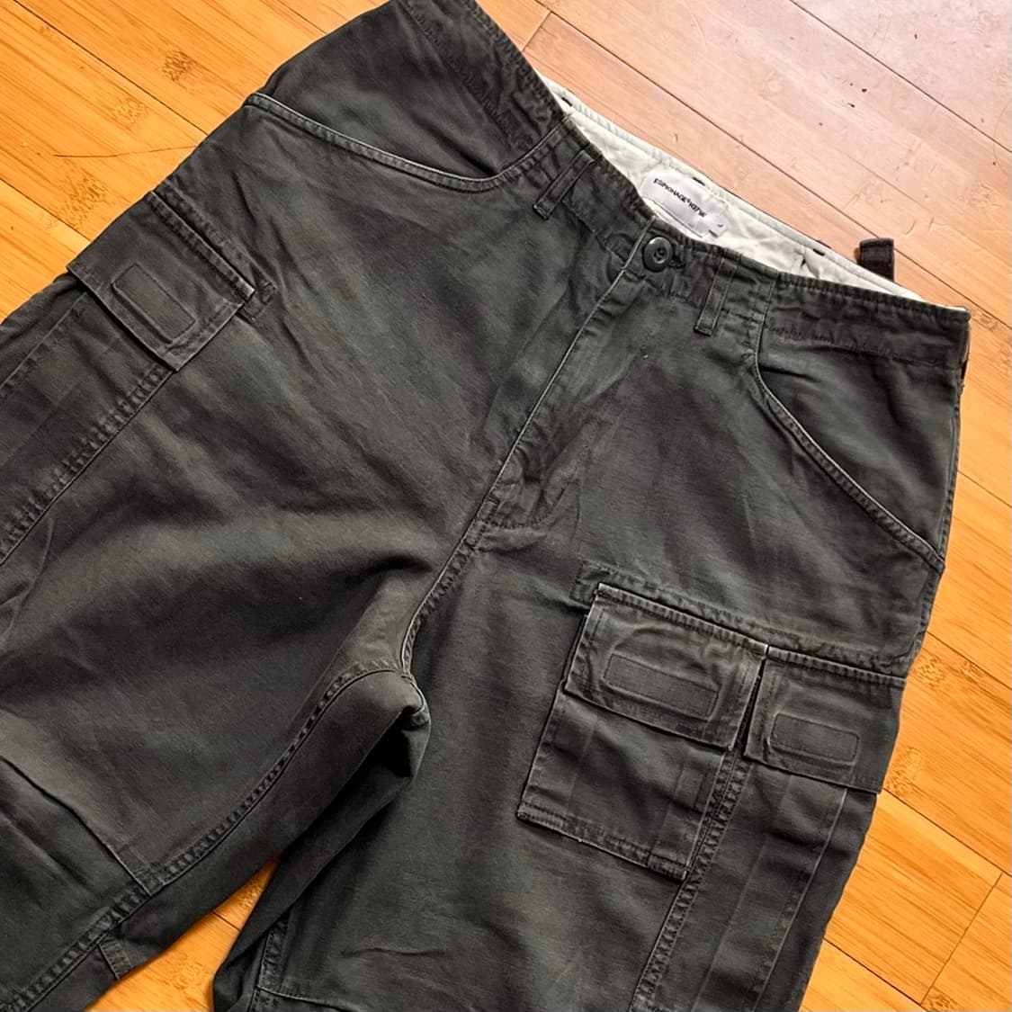 에스피오나지 챠콜 카고팬츠 SIZE L 상품이미지3