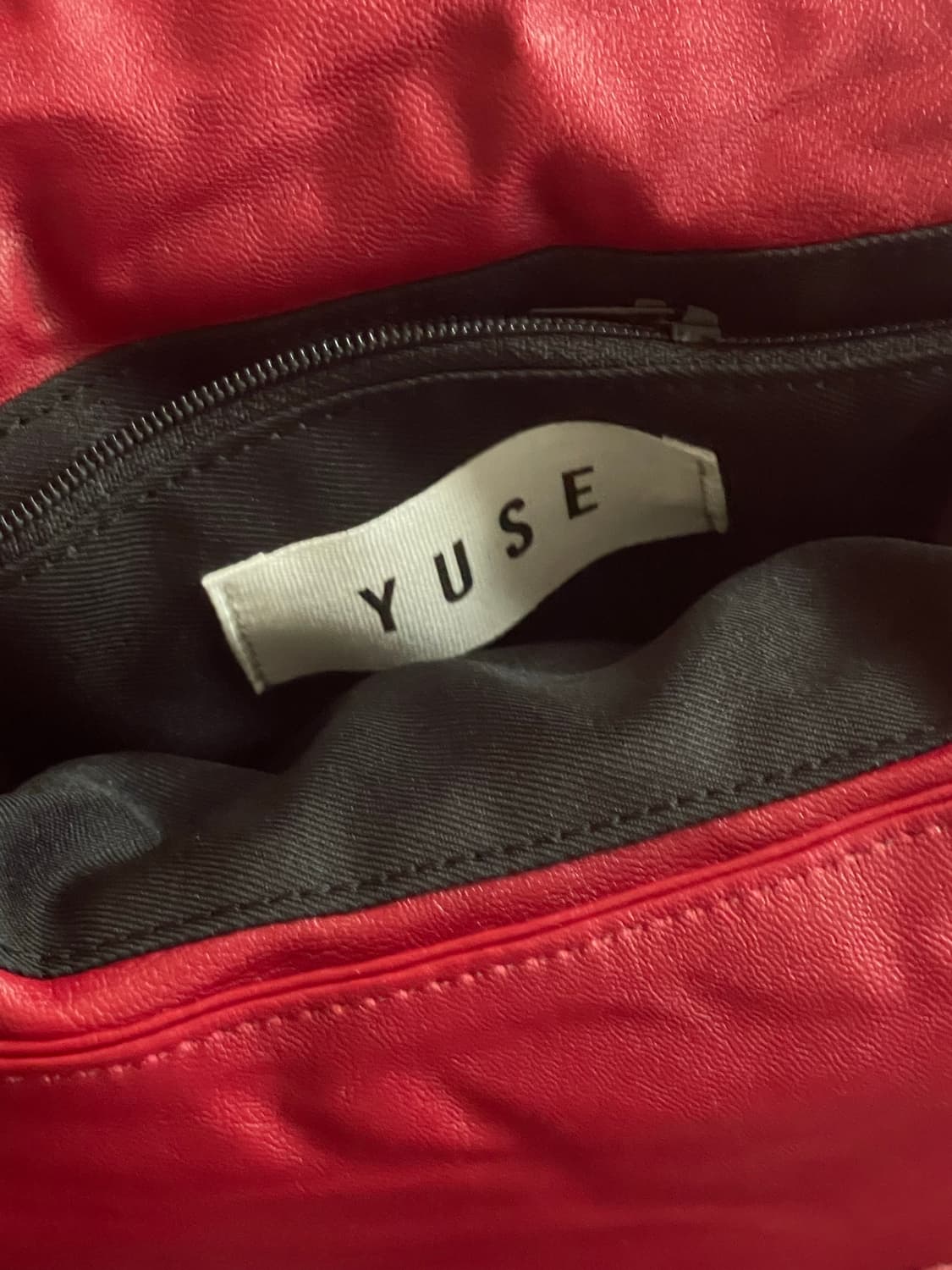 YUSE Eco-Leather Shoulder Bag (Red) 상품이미지5