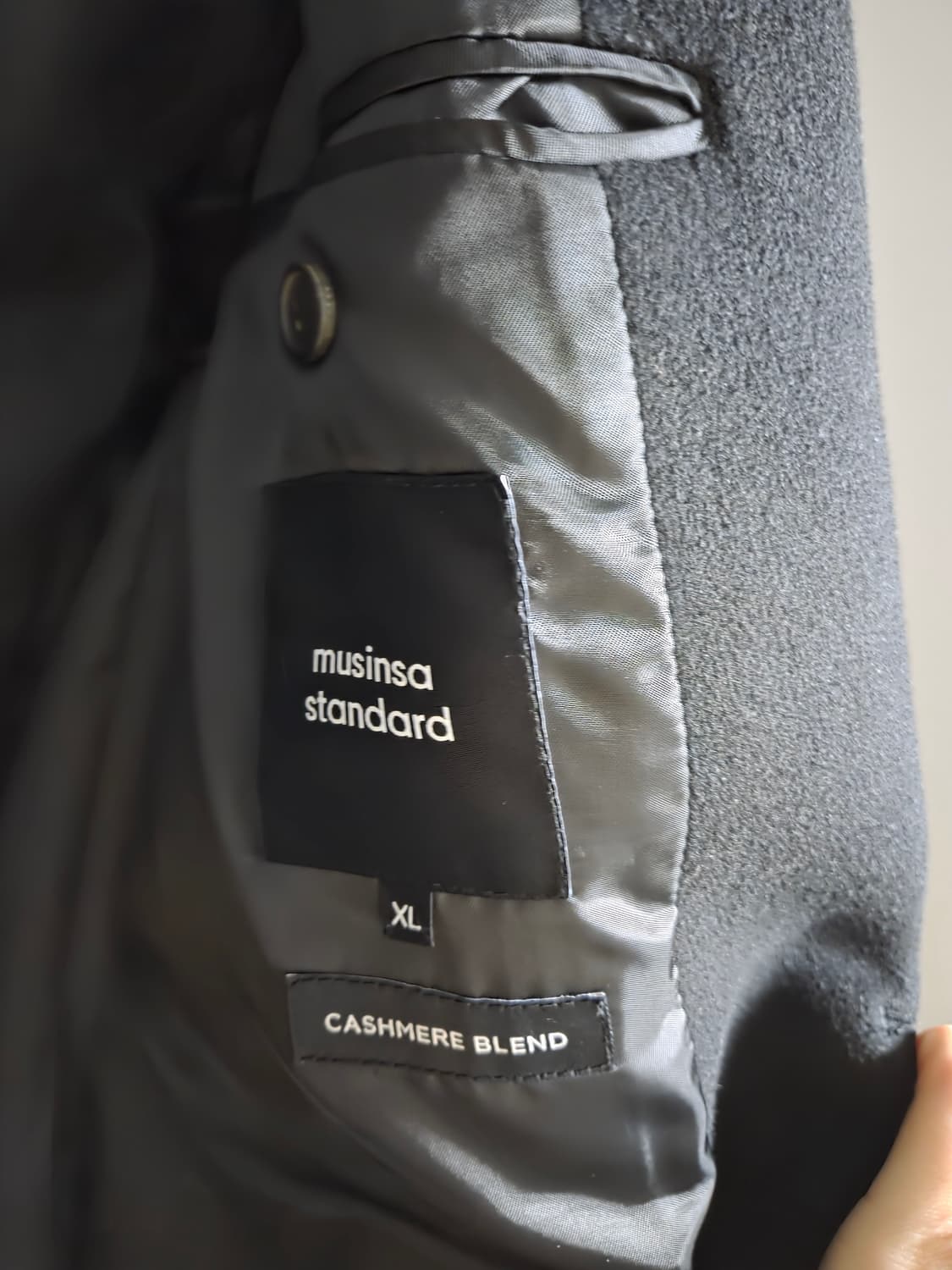 캐시미어 블렌드 오버사이즈 싱글 코트 [블랙] 무신사 스탠다드 상품이미지6