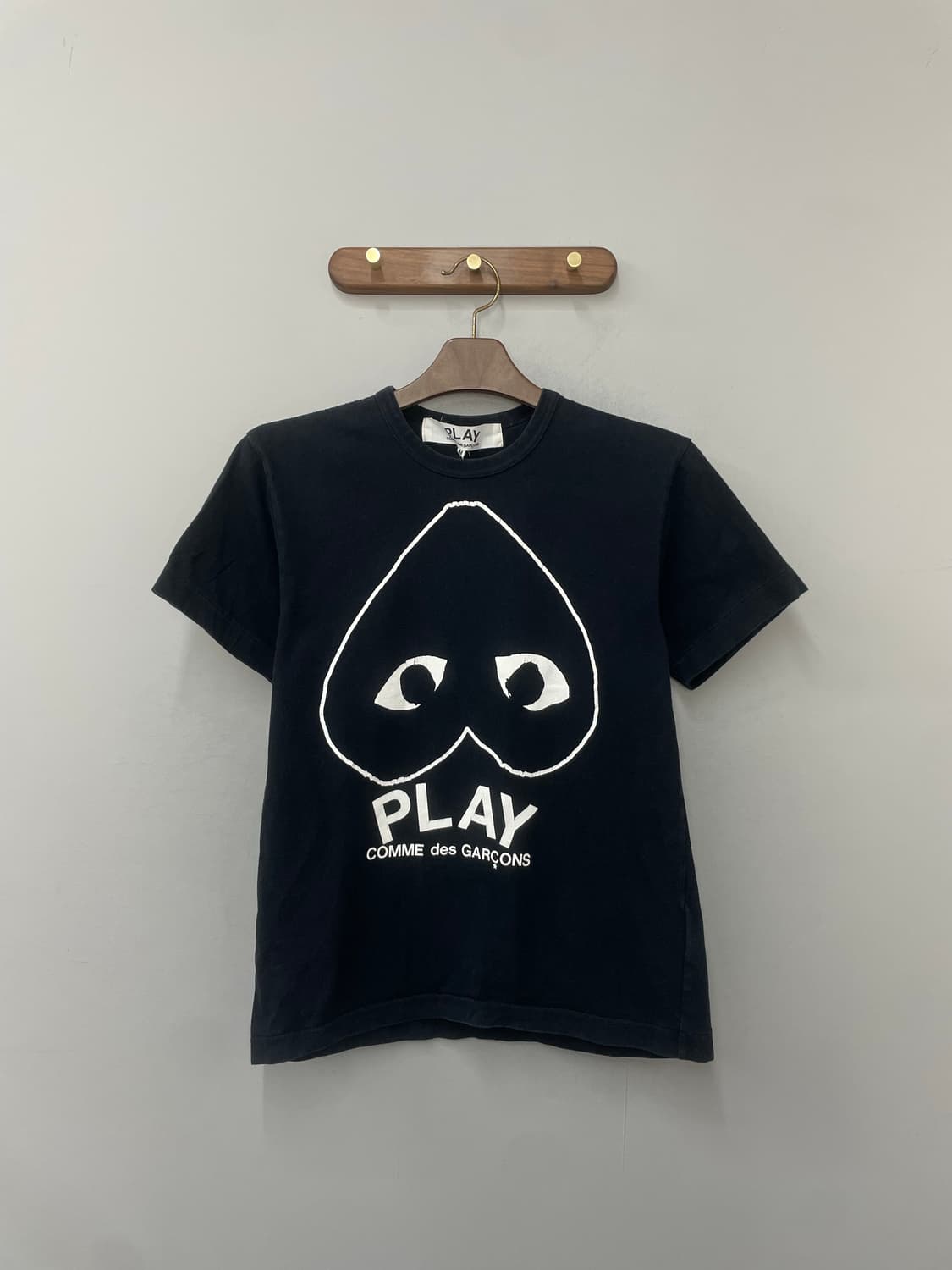 꼼데가르송 플레이 인버티드 하트 로고 반팔 H2421 상품이미지2