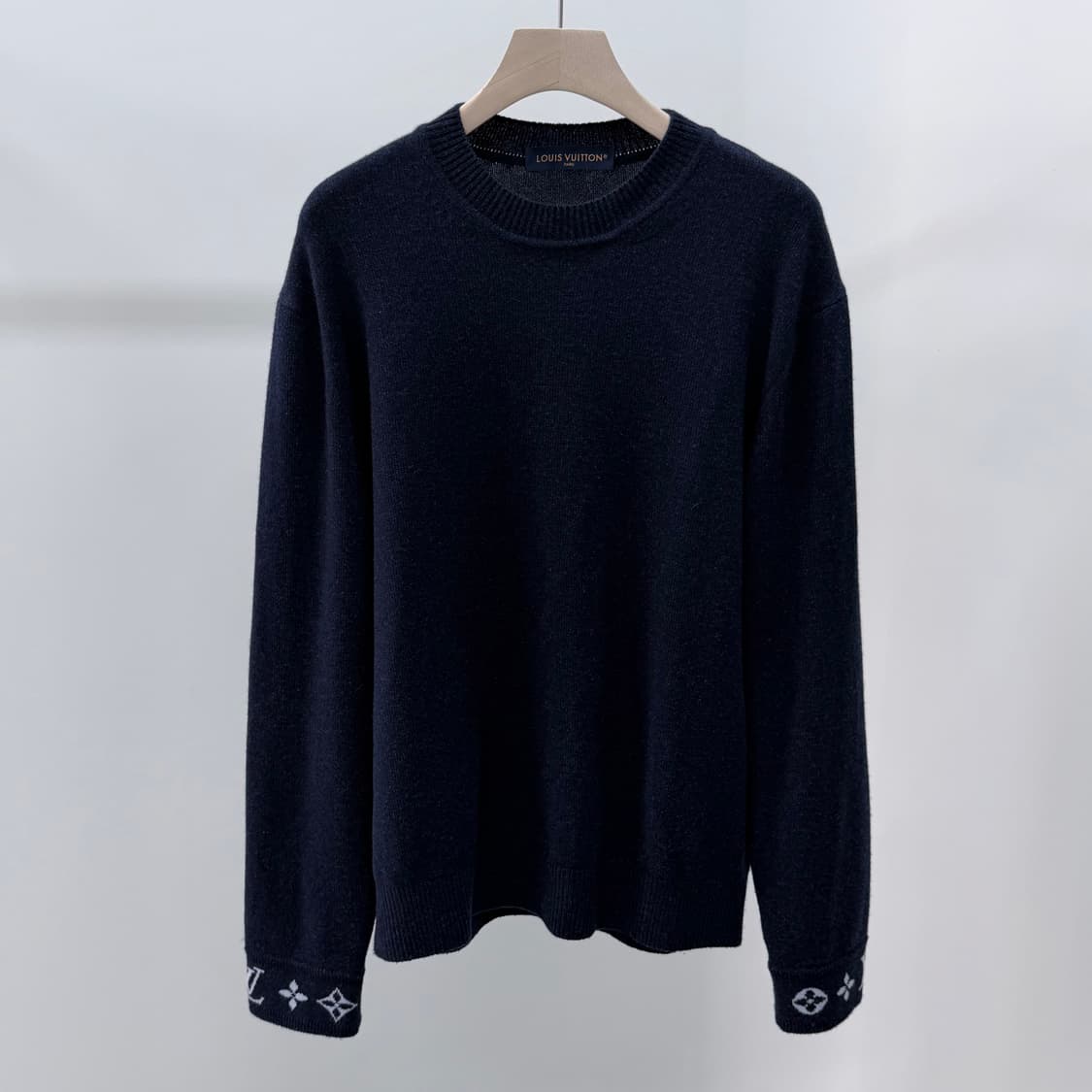 [S+급/XL] 루이비통 모노그램 캐시미어 풀 오버 니트 네이비 상품이미지1