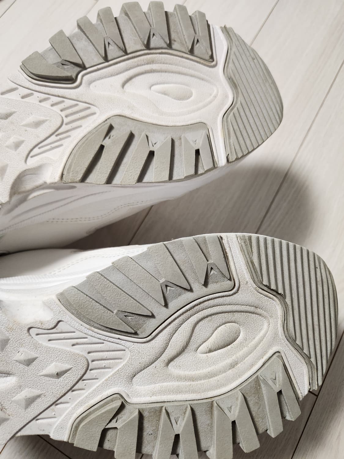 데상트 운동화 TURBO-X LOW (터보-엑스 로우) 베이지 (S922 상품이미지10