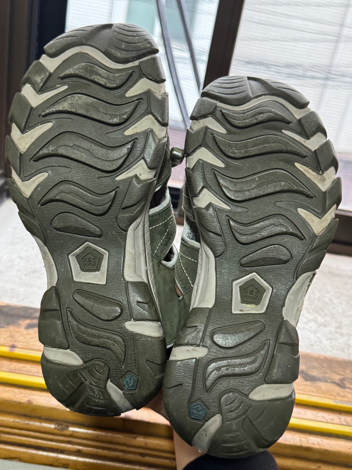 코오롱 스포츠 아쿠아 트래킹화 260mm 상품이미지7