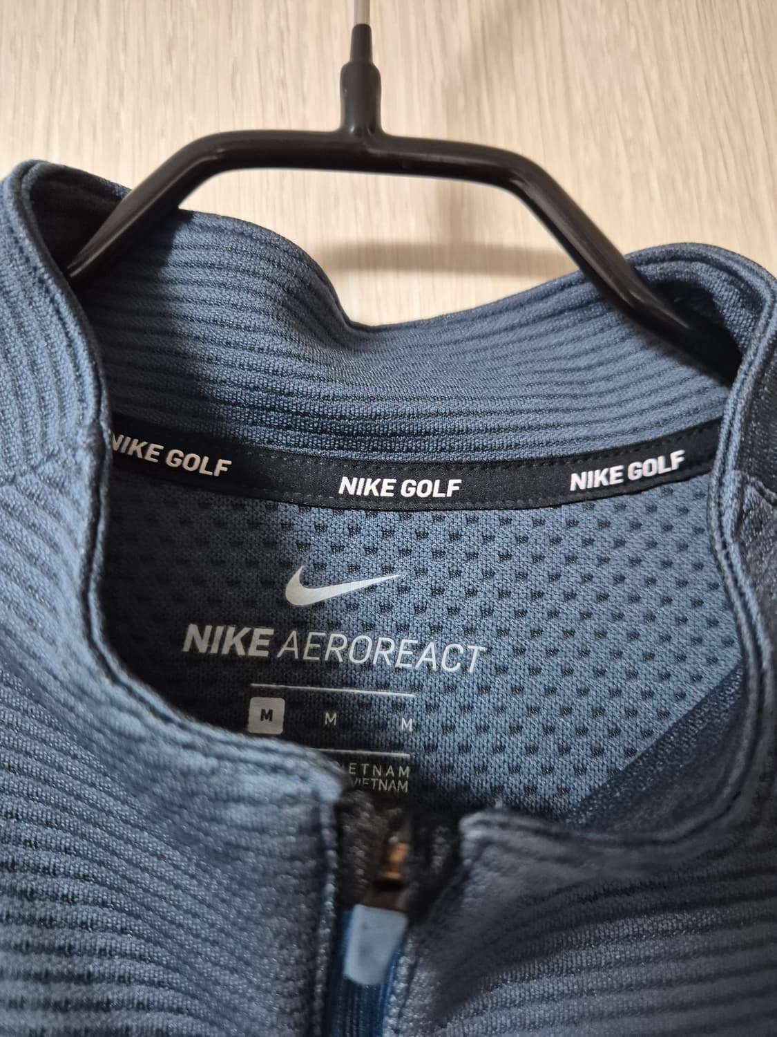나이키 골프  에어로리액트 하프 집 풀오버 반집업 M 상품이미지3