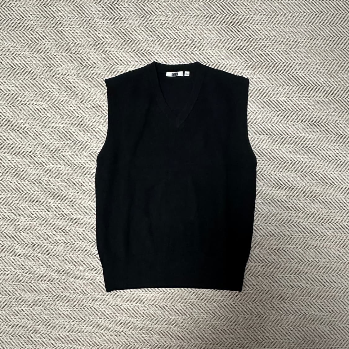 UNIQLO U line v neck vest 상품이미지1