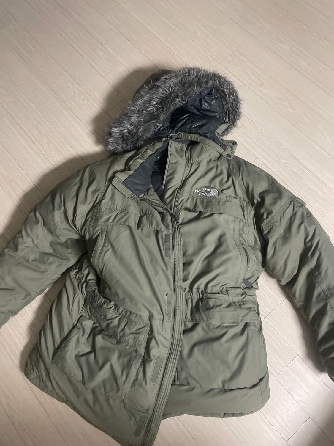 노스페이스맥머도 파카 올리브 상품이미지1