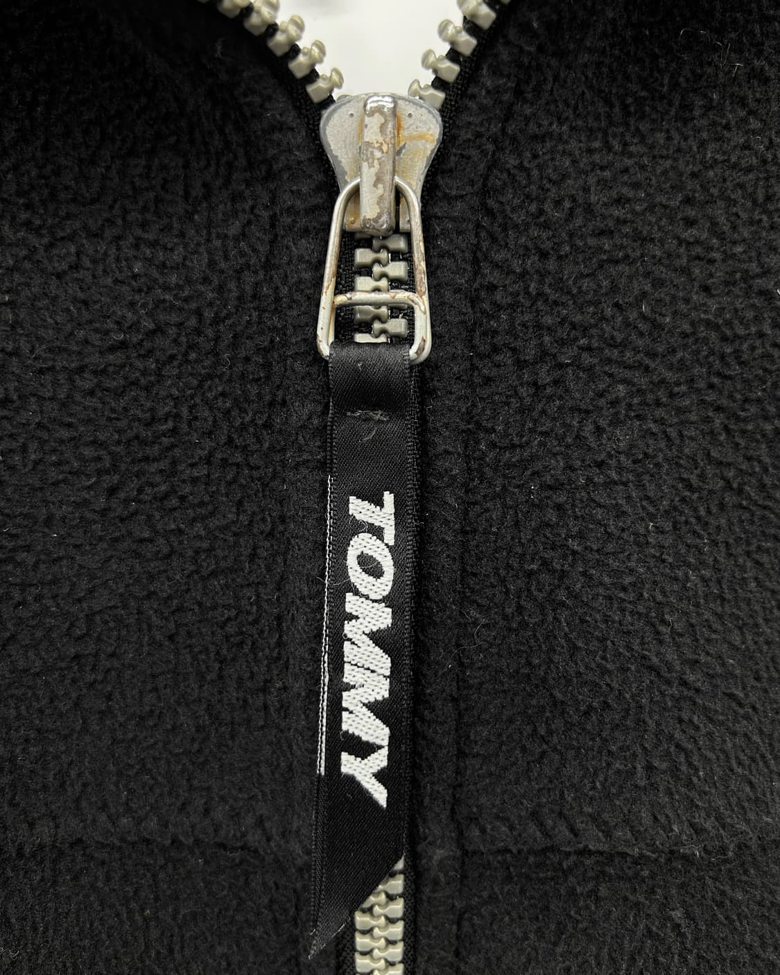 타미힐피거 90s 플래그 로고 플리스 자켓 블랙 상품이미지7