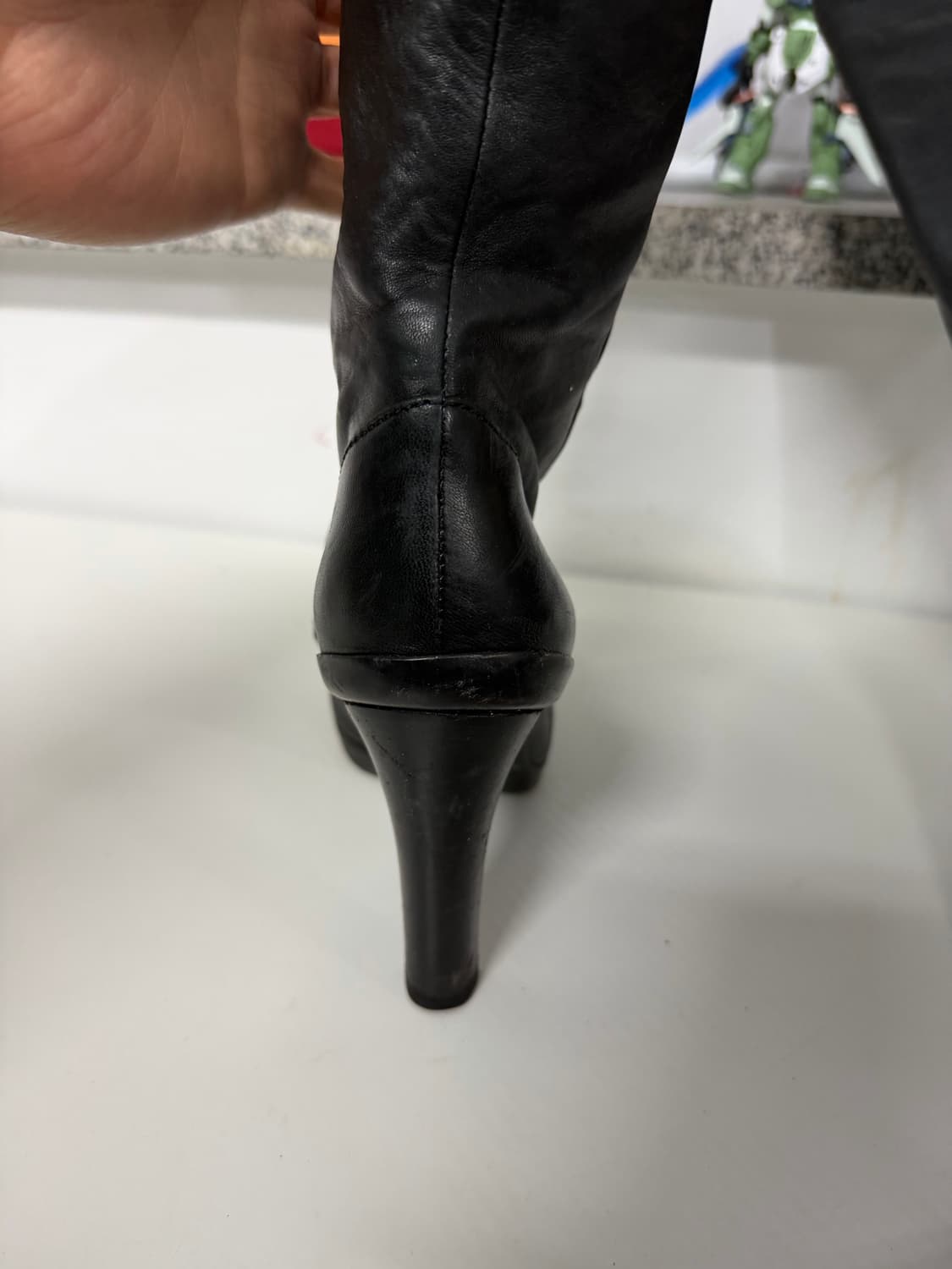 정품) 펜디 여성 블랙 가죽 롱 부츠 37.5(245) 상품이미지7