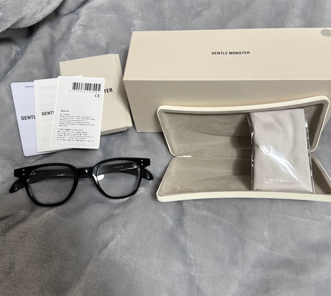 젠틀몬스터 다디오 01 블랙 풀박스 상품이미지2