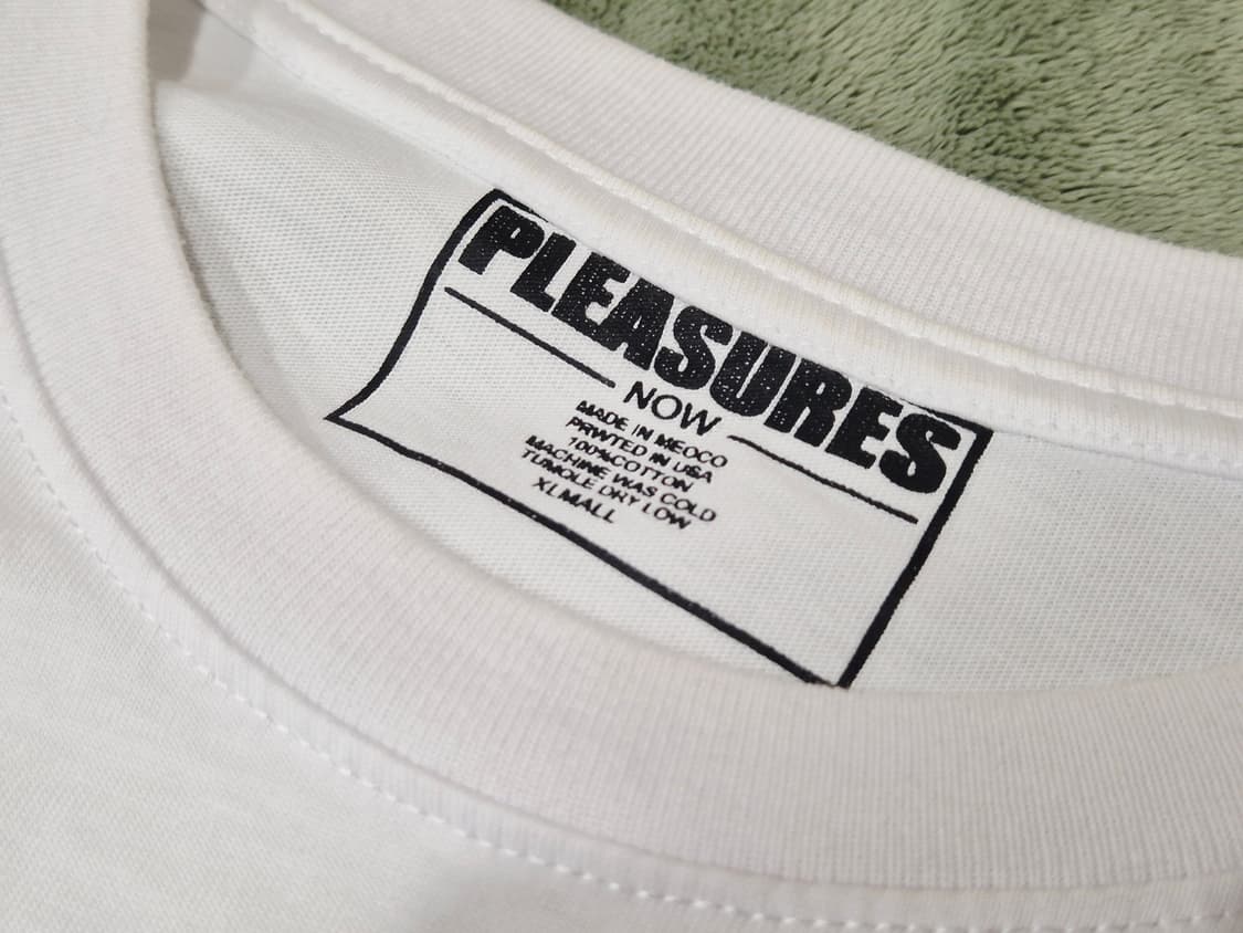 플레저스 반팔 티셔츠 상품이미지4