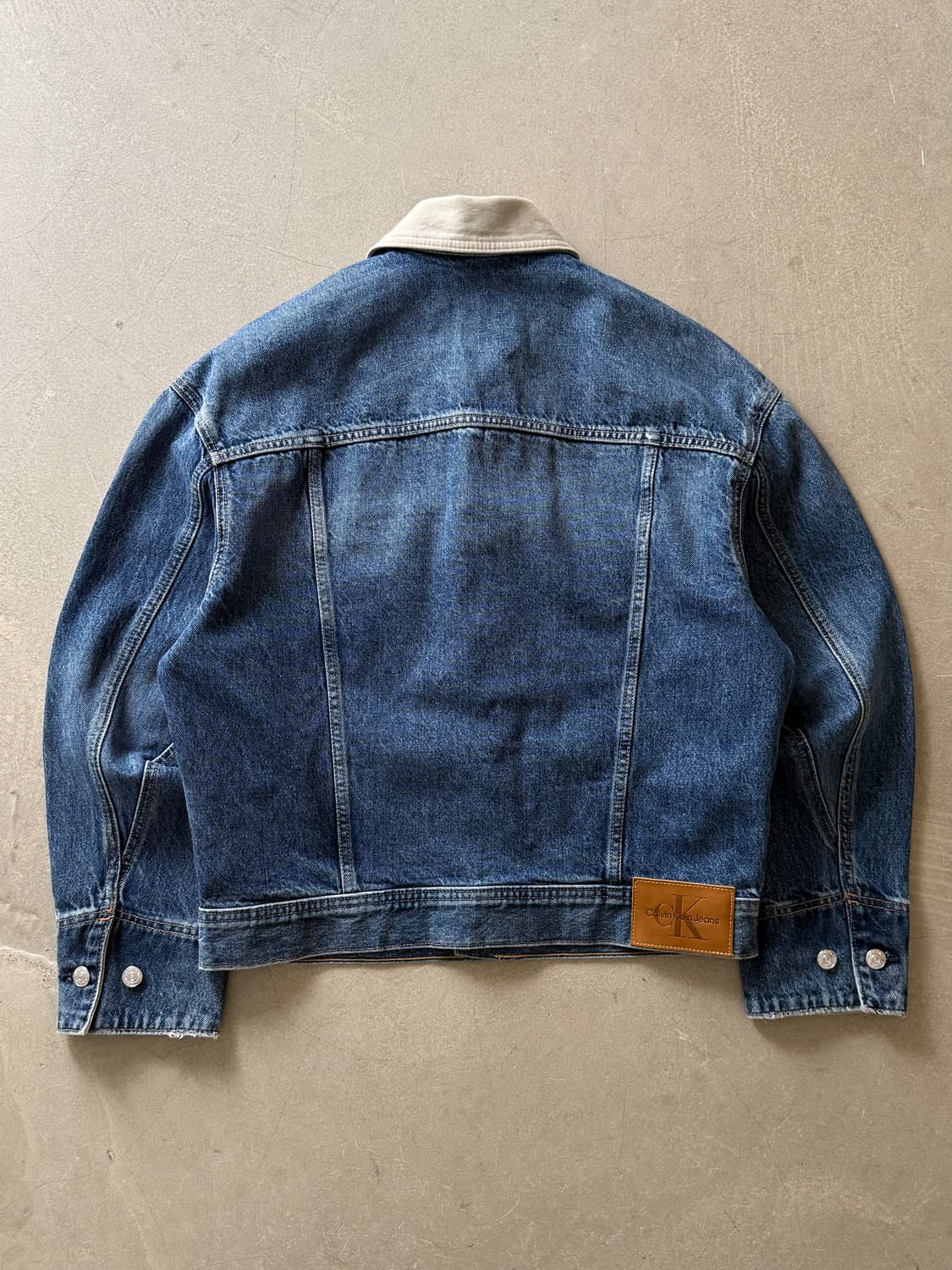 Calvin Klein Jeans Denim Trucker Jacket 상품이미지3