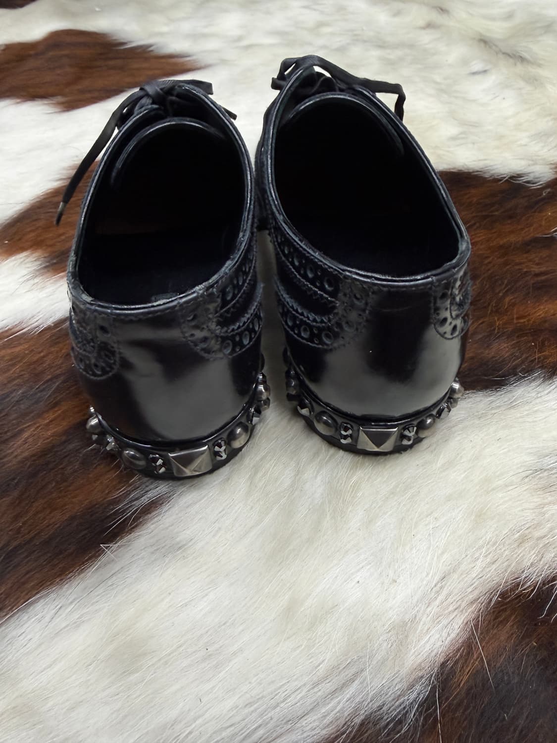 돌체앤가바나 스터드 윙팁 더비슈즈 상품이미지4