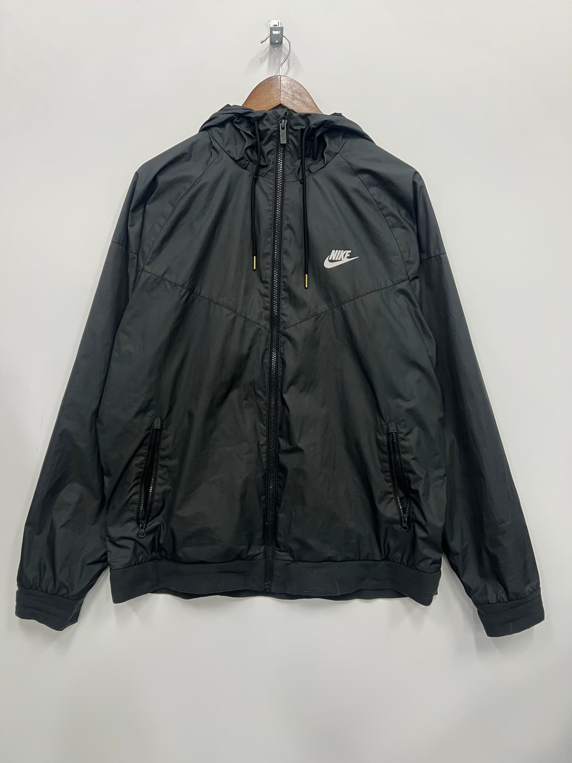 나이키 블랙 바람막이  상품이미지1