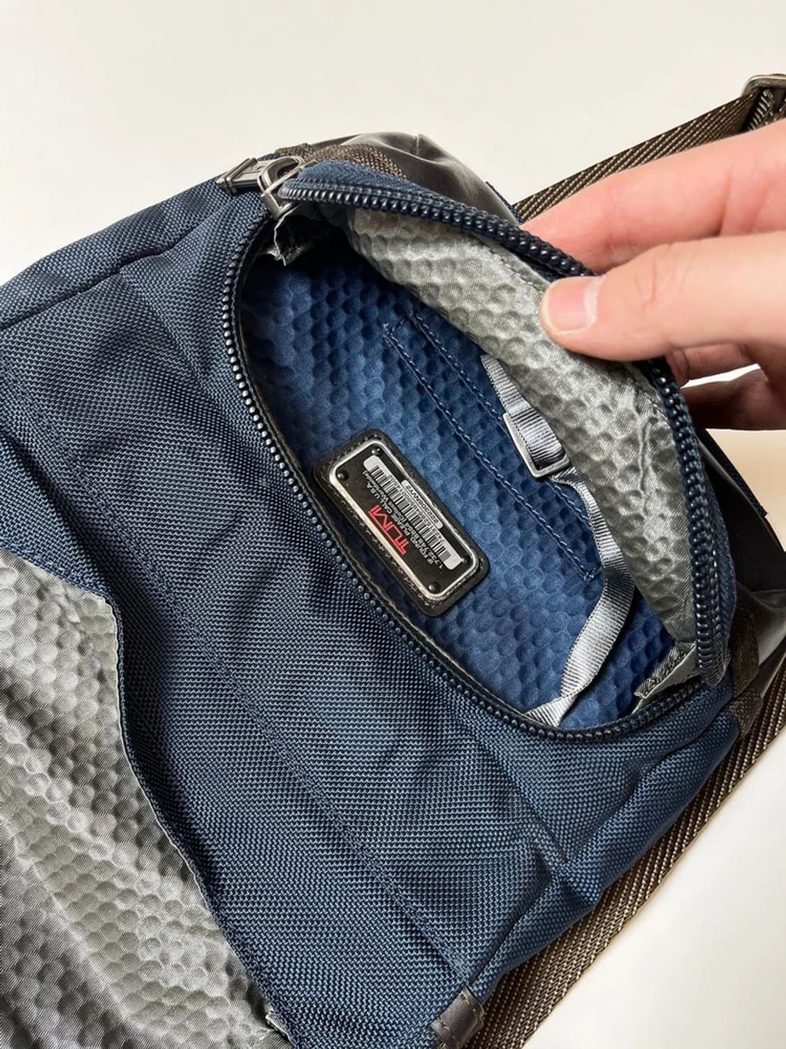 투미 알파 브라보 바스토우 크로스바디 Q1358 상품이미지9