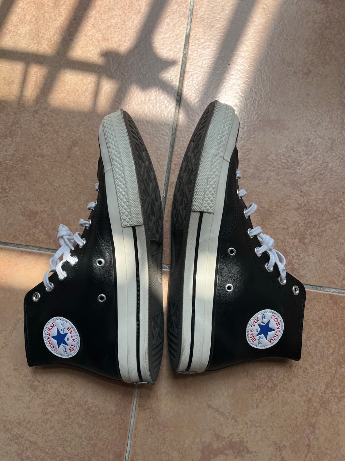 [280] 컨버스 척70 레더 하이 블랙 상품이미지1