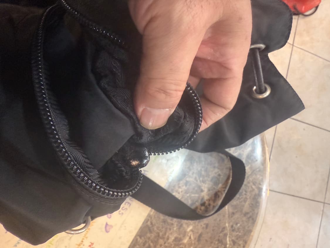 정품 프라다 나일론 백팩 팝니다 상품이미지10