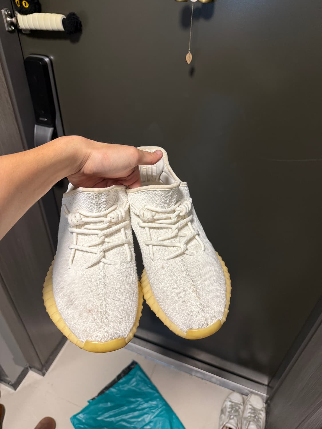 이지부스트 350 275 상품이미지1