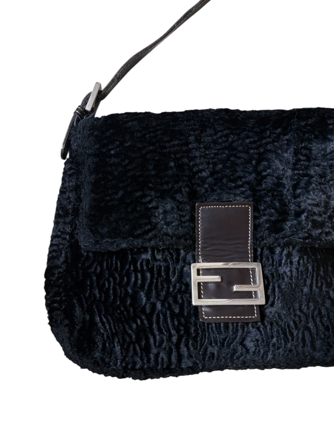 Fendi  s.a.s Faux Fur Baguette Bag 상품이미지3