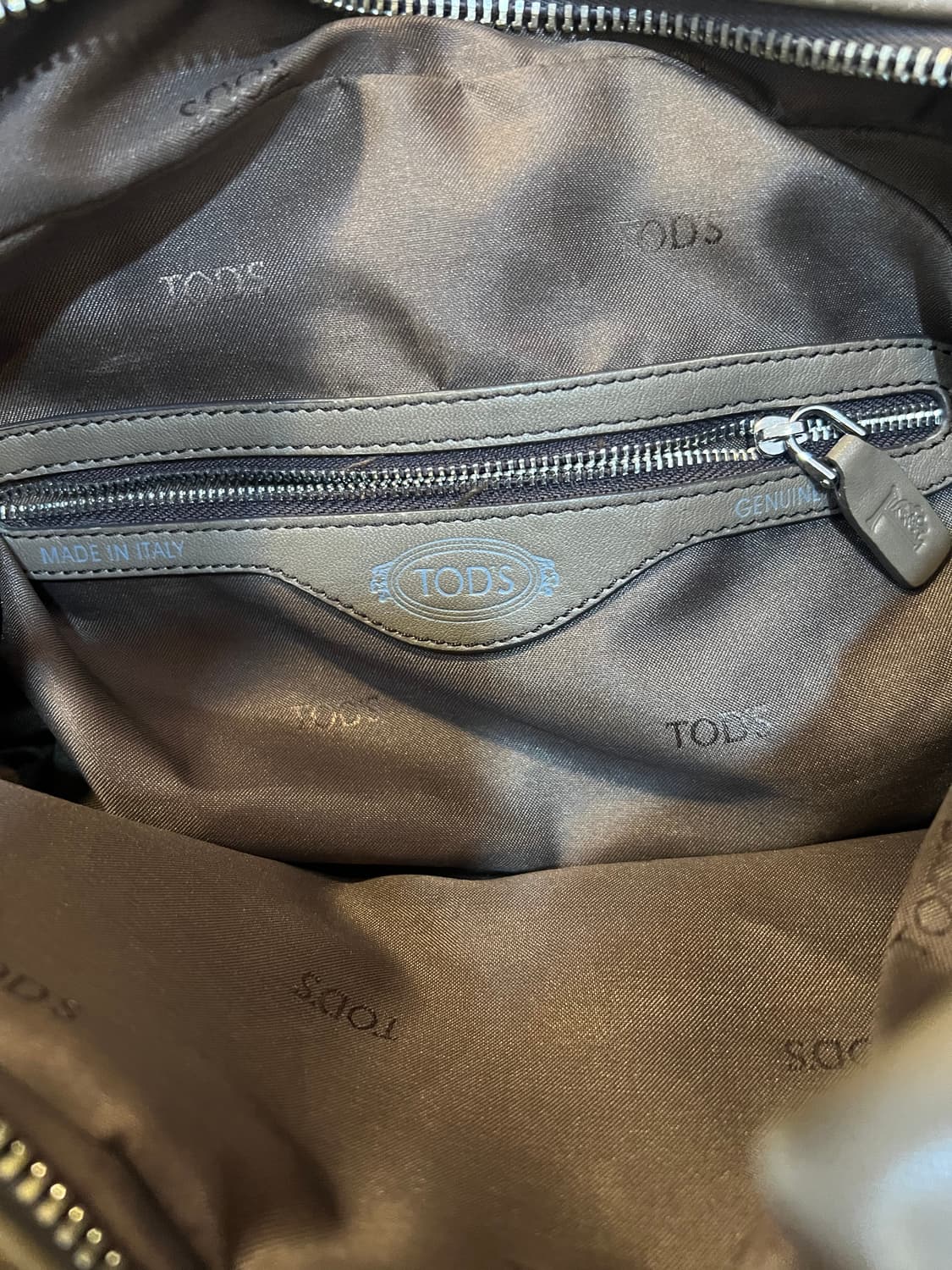 토즈 TODS 카키그레이 가죽 토트백 크로스백 상품이미지9