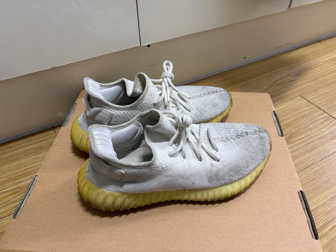 아디다스 이지부스트 트리플 화이트 상품이미지3