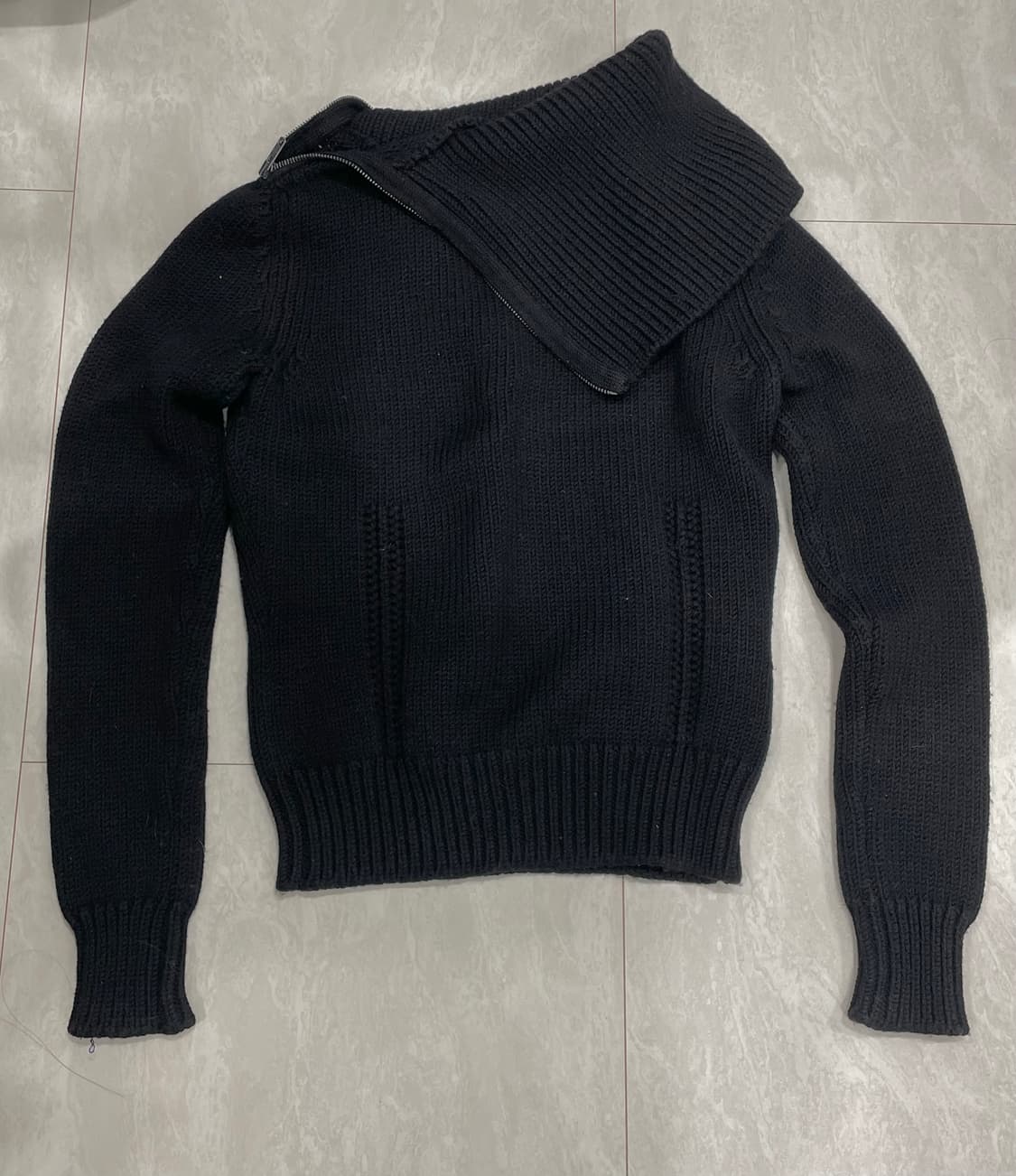 셀린 릭오웬스맛 사선 드레이프 반집업 상품이미지4