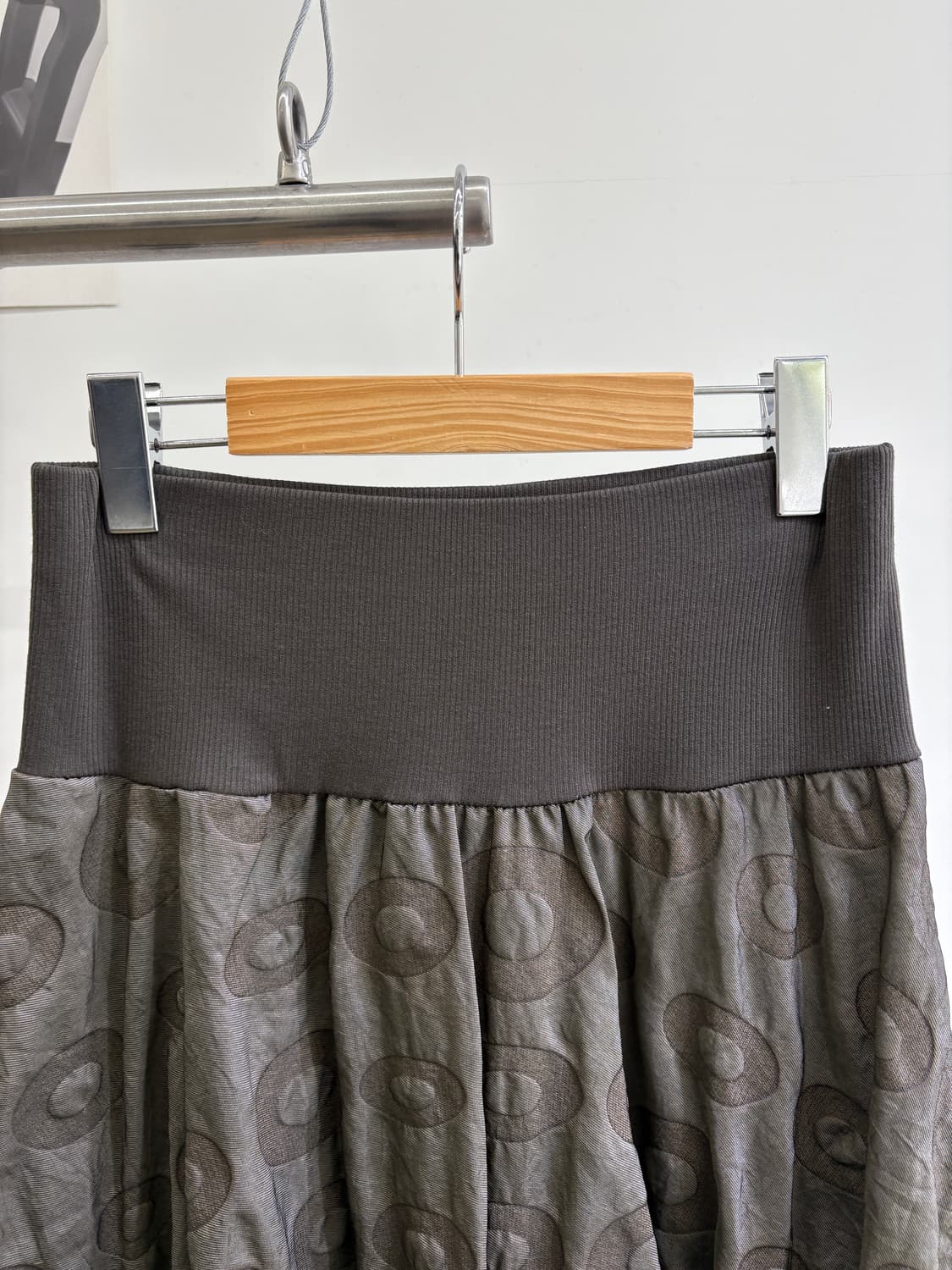 UNKNOWN 미디 스커트 상품이미지2