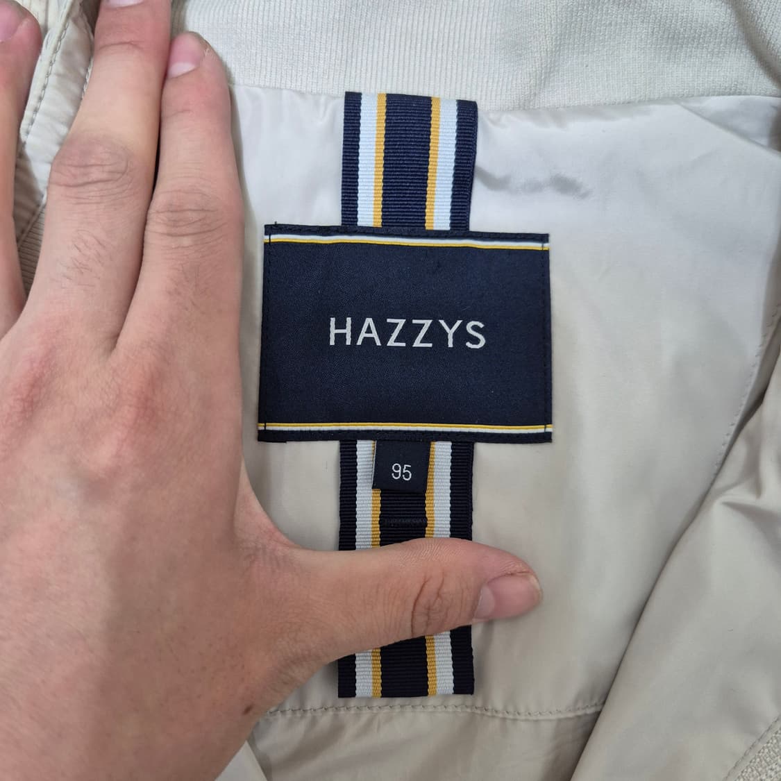 헤지스 남성 스탠다드 바람막이 자켓 상품이미지5