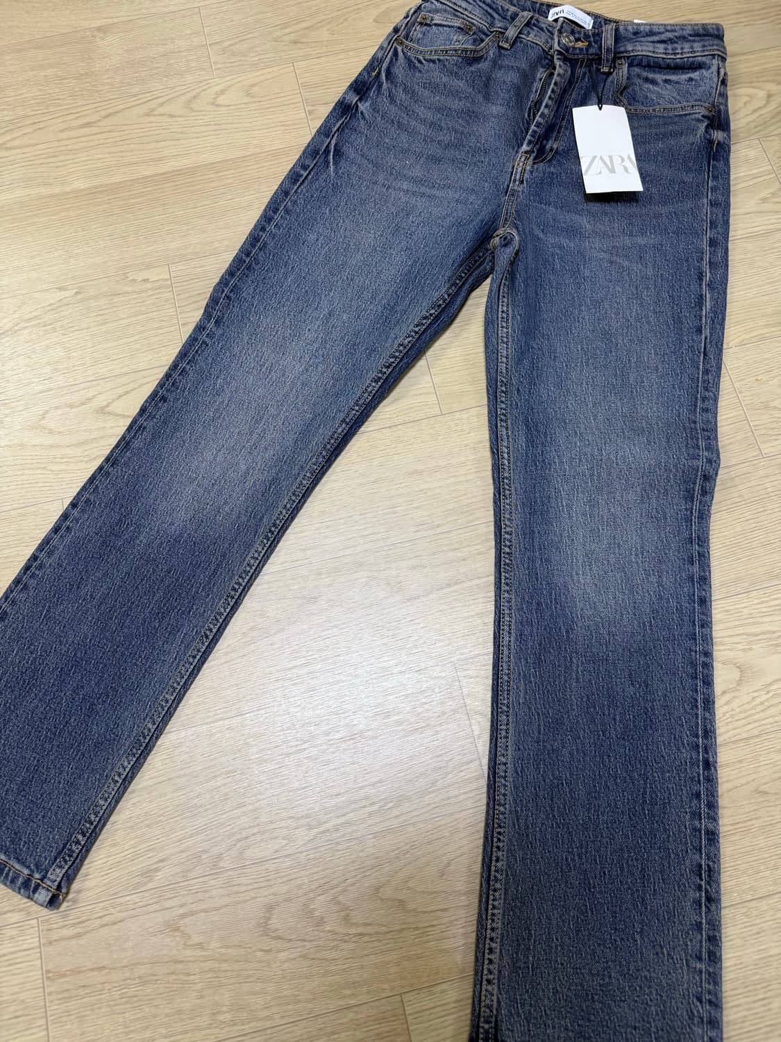 ZARA 자라 하이웨스트 앵클 데님 청바지 (텍있는 새상품/36사이즈) 상품이미지3