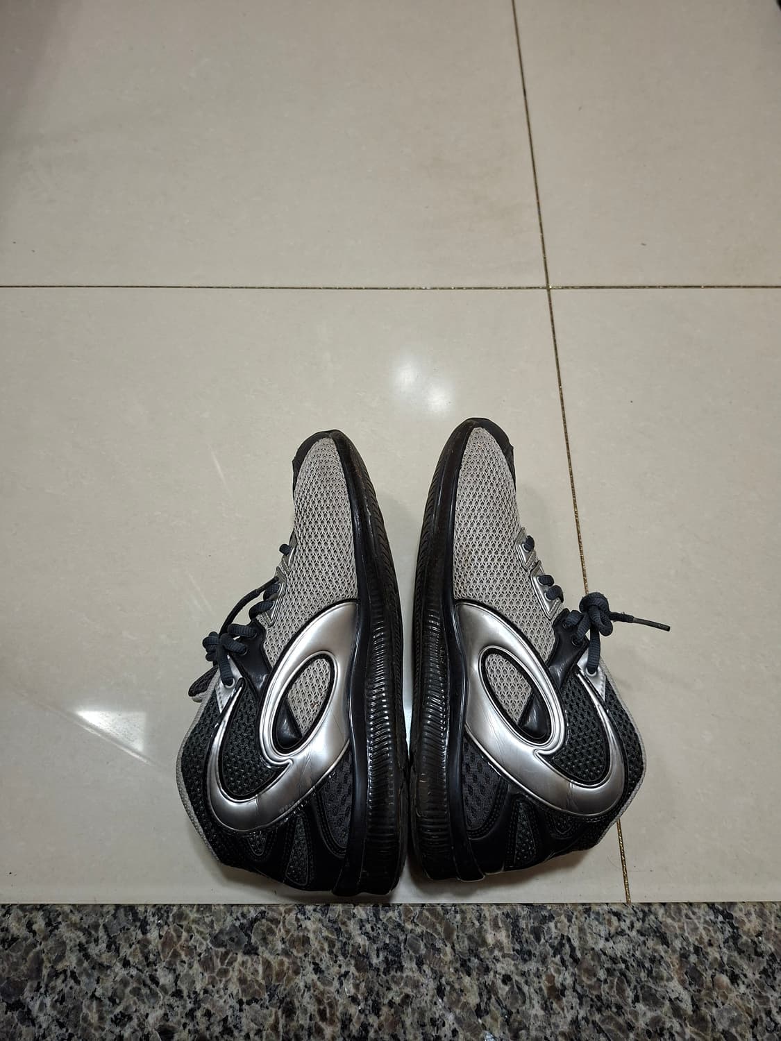 아식스 키코 젤 소켓 260사이즈 상품이미지2