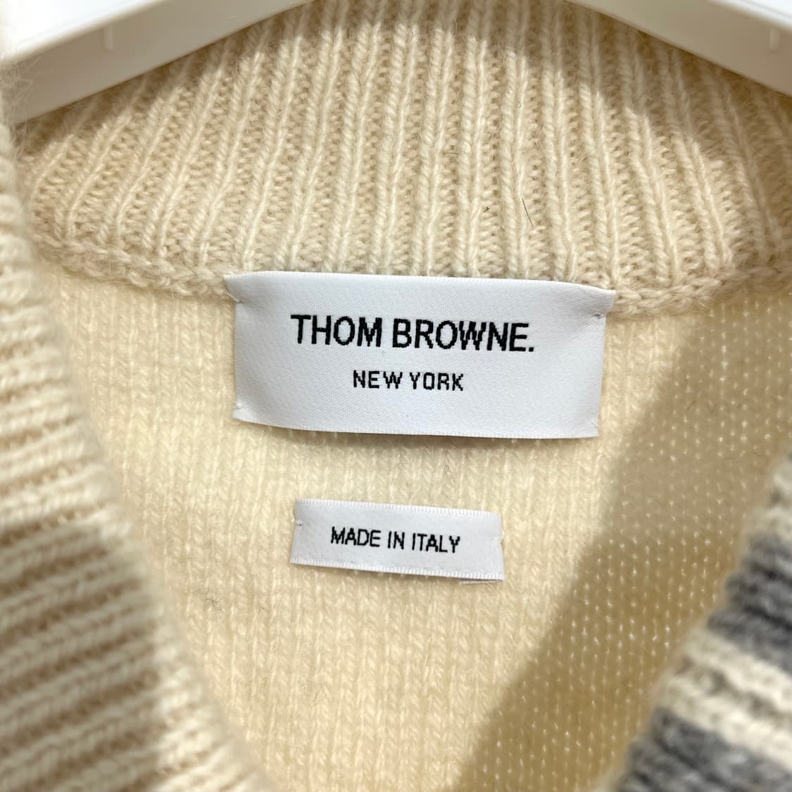 톰브라운 사선 니트조끼 상품이미지4