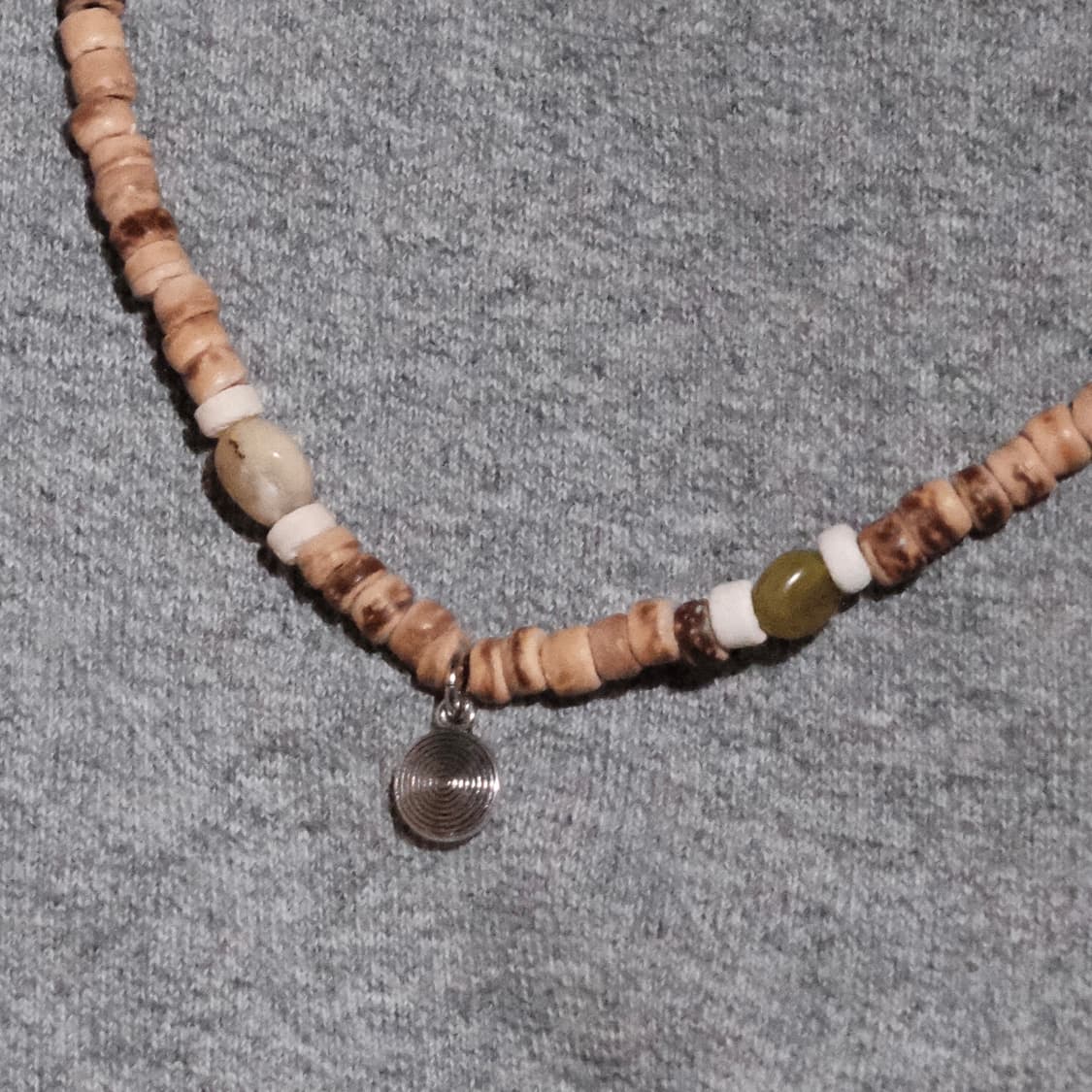 코코넛 옐로우오팔 원석 목걸이 상품이미지7